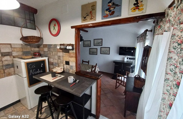 A treasure chest of pleasant surprises in the historic center, just a stone's throw from the sea.