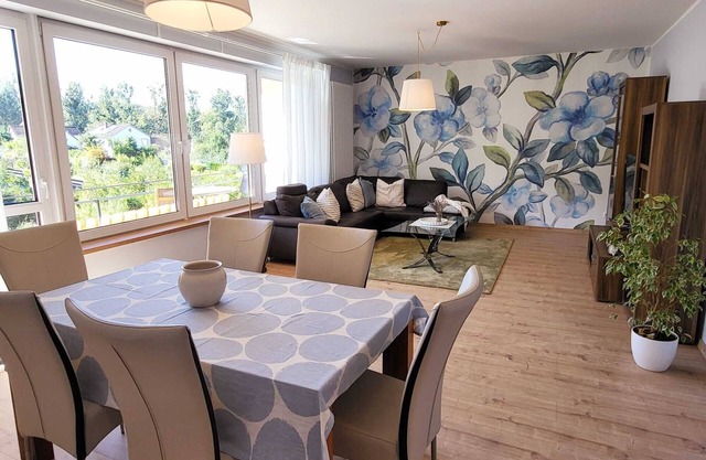 A warm welcome to our new holiday flat "Hereinspaziert".n2 Persons/85m2