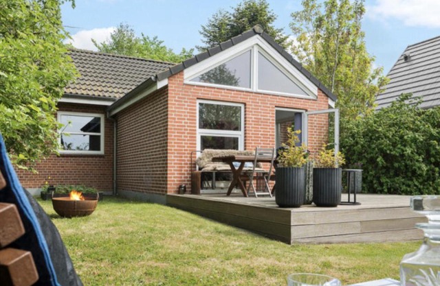 Aarhus - cozy house, 10 min from city center