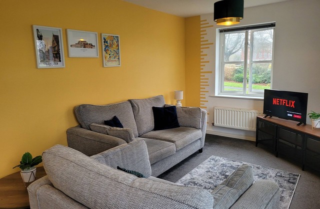Abbey Field Birch Apartment by Catchpole Stays
