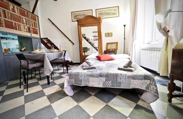 ABODE OF THE CROSSBREDS (BRIGNOLE/FAIR) GENOVABNB.IT