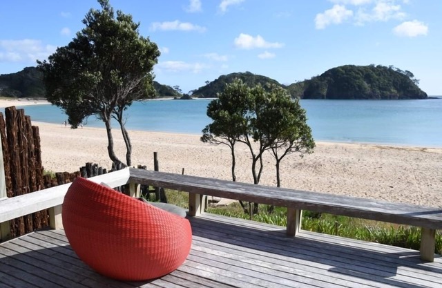Absolute Beachfront Paradise