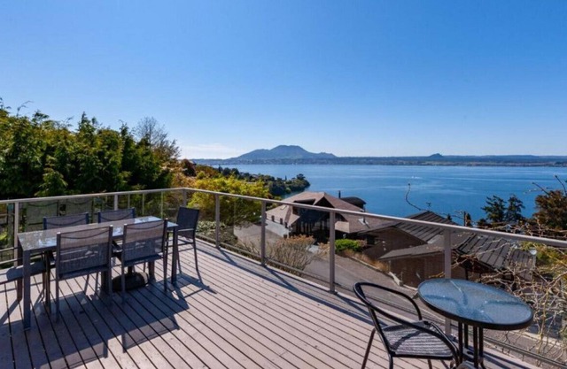 Acacia Bay Panoramic Paradise