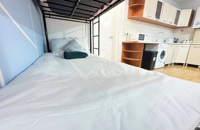 Acacia Cosy Wembley Stadium Serviced Apartments, 12mins to Central London