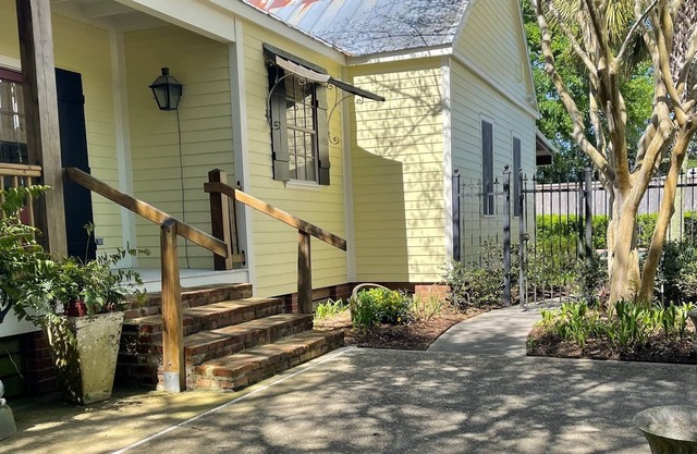 Acadian-style Home with Private Garden, Pool, Grill in Breaux Bridge