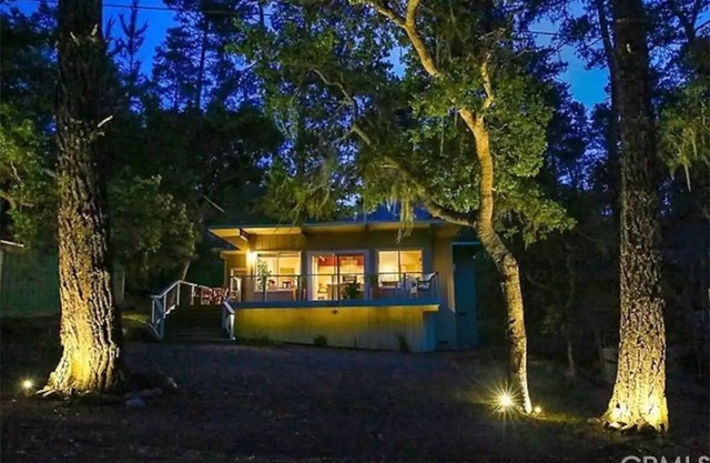 Accepting bookings for 2026; fully booked this year. Cozy retreat in the pines.