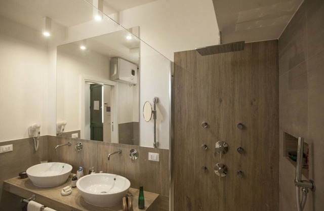 Accommodation with kitchen and 2 bedrooms + bathroom in a farmhouse near the sea