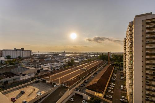 Acochegante, Aeroporto, Centro e Bem Estar
