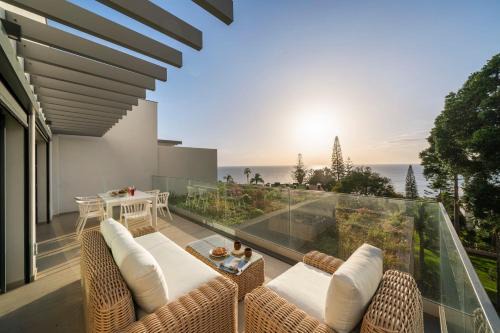 Acqua Residence II by An Island Apart
