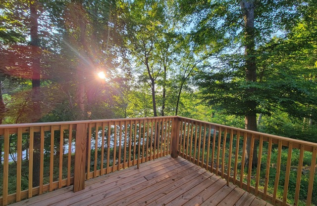 Acre lot surrounded by Rough River