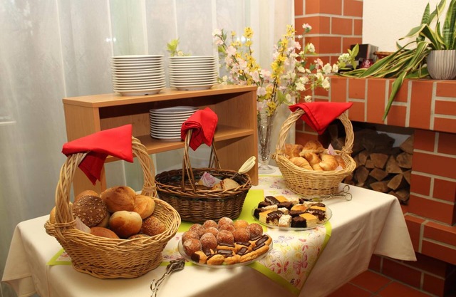 Acron Hotel