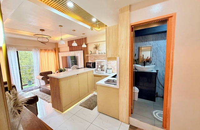 Across Burnham Park Baguio Transient- 2BR Unit G