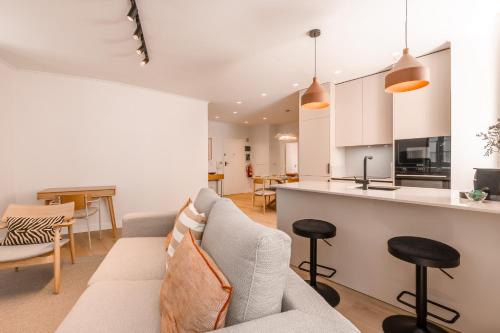 AD2 Renovated Charm in Prime Location with AC