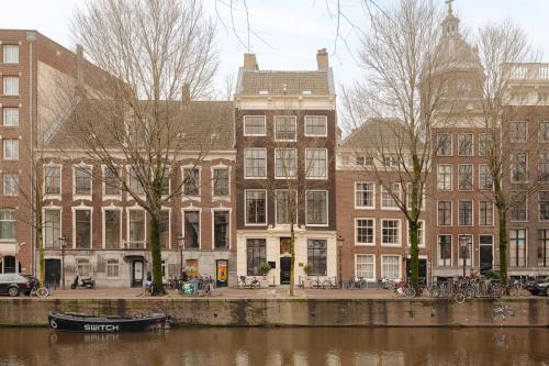 Adam's Canal House