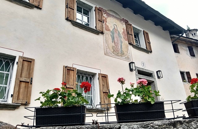 Adamossi Lombardini Completely renovated historic house in Sluga Valley.