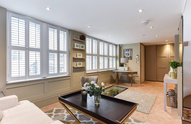 Addison Place | Pro-Managed