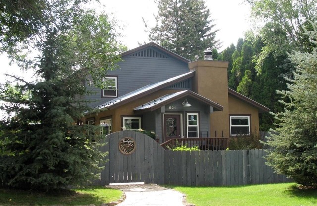 Adorable, dog-friendly house with fenced yard in Old Hailey