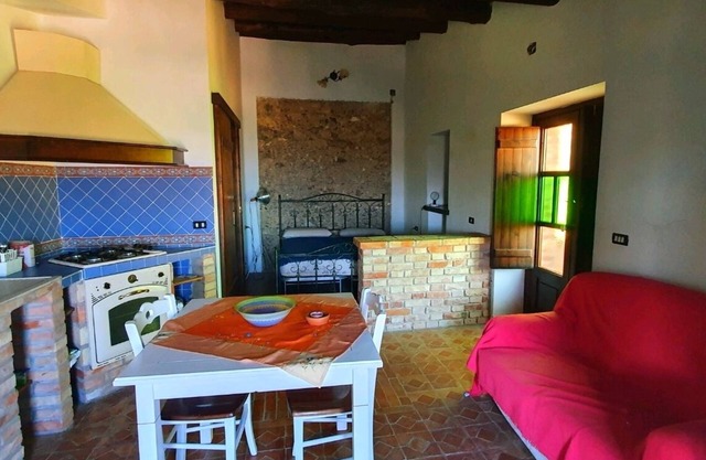 Adorable studio surrounded by greenery, ideal for couples
