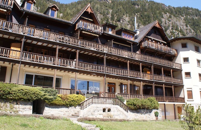 Adorable studio in Champex-Lac for 2 pers. - balcony - free pool access