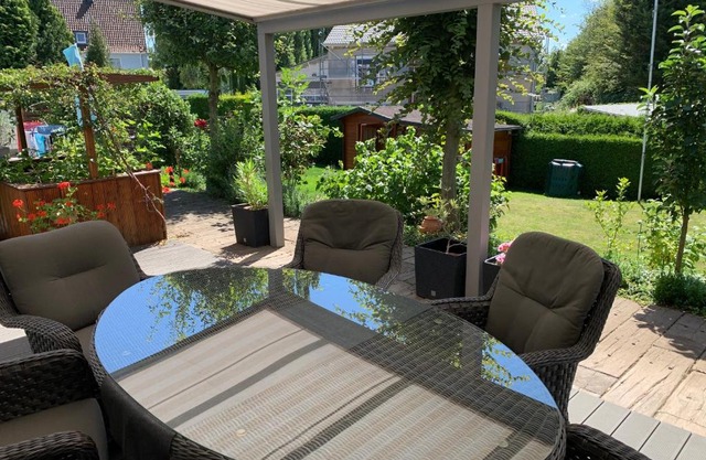 Adult only klimatisierte Ferienwohnung in Schwerte