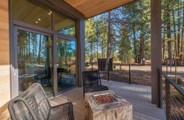 Adventure Cabin 63 - Luxurious Adventure Cabin