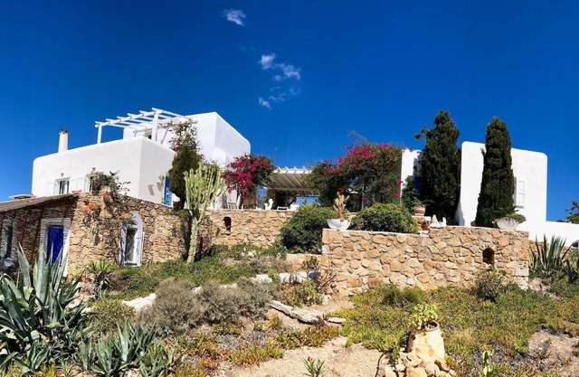 Aegean Villa With Grand Sea Vistas
