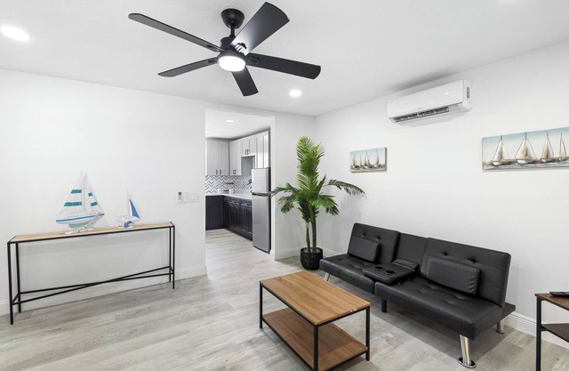 Affordable 1BR Near UCF Pet-Friendly + Save 32%