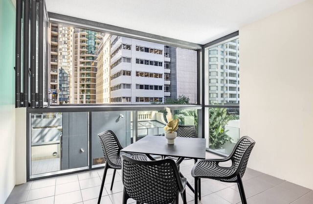 Affordable CBD 2Beds + Ducted AC Walk 2 everything