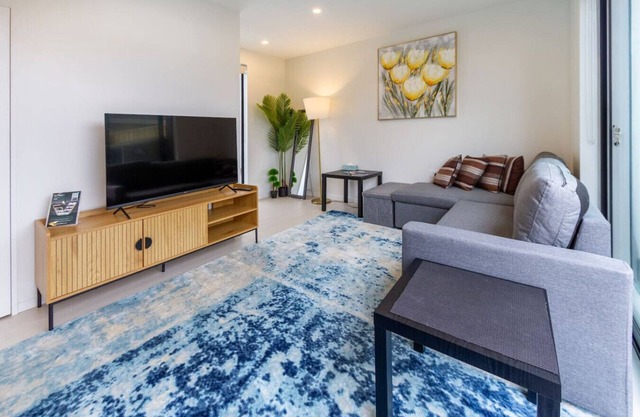 Affordable Comfort 2BR with Carpark