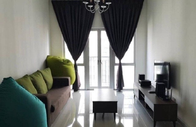 Affordable comfort @ Savannah Executive Suites