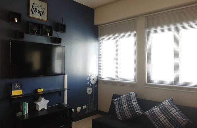 Affordable Cozy Pad in Salcedo Village Makati!
