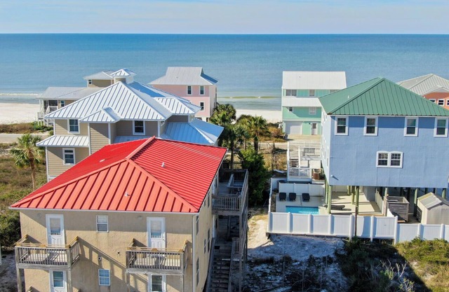 Affordable Gulf-side Townhome top level