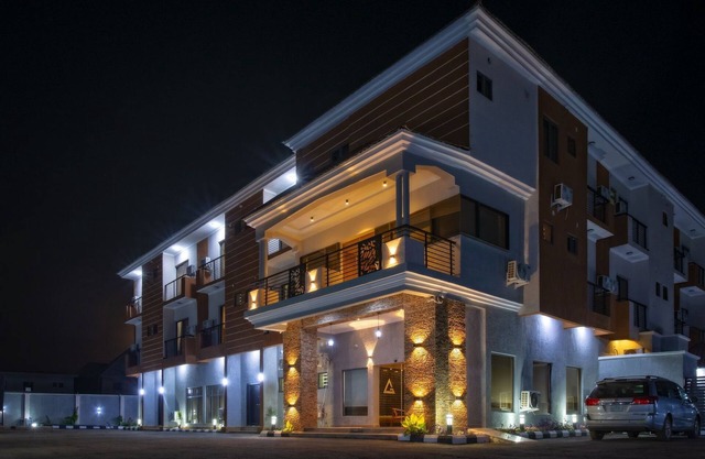 AGA WOODS Hotels