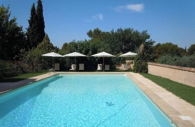 Agréable Maison de 65 m2 Avec Grande Piscine