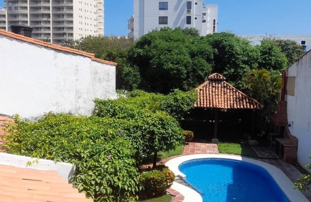 Agradable Casa con Piscina, Zona bbq al pie de la Playa Bello Horizonte