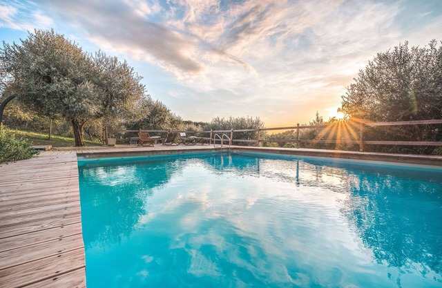 Agriturismo Alpaca - DON CARLOS Panoramic apartment with swimming pool