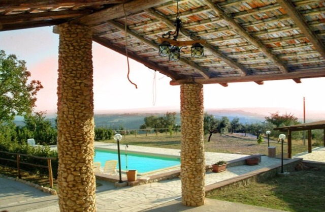 Agriturismo Belvedere Cramaccioli apartment for 6 people