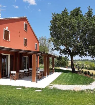 Agriturismo Colle Rosso