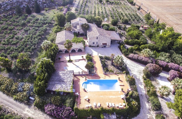 Agriturismo Baglio Làuria