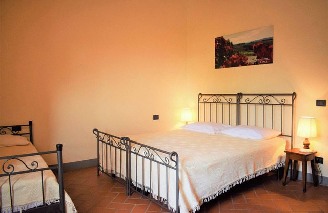 Agriturismo Luggiano Apartment "AIA"