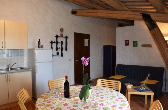 Agriturismo Vecchia Quercia - Apartment "Frontone" for 4-5 people