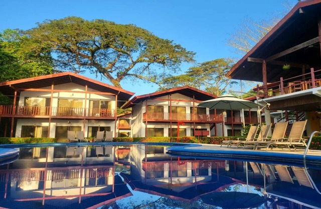 Agua Dulce On The Beach