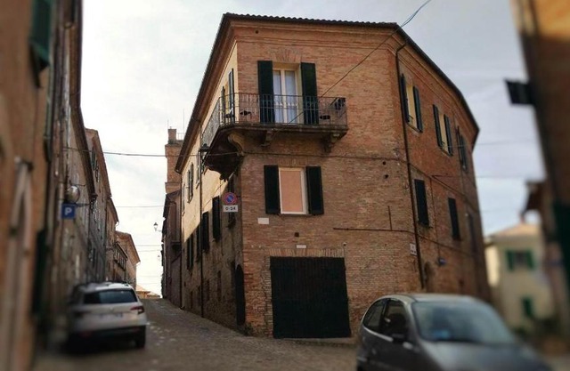 ai18diamanti apartments