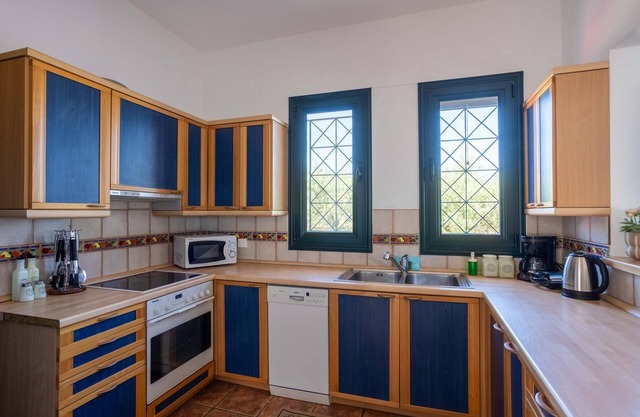 Aipeia Country House