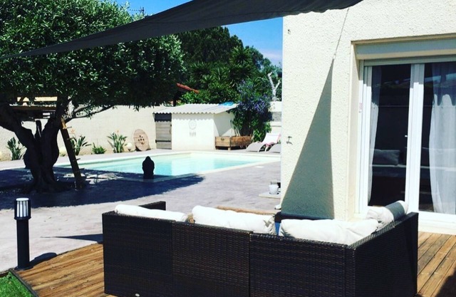 Air-conditioned architect villa with swimming pool