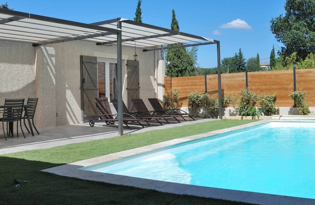Air-conditioned detached villa with private heated pool and balneotherapy