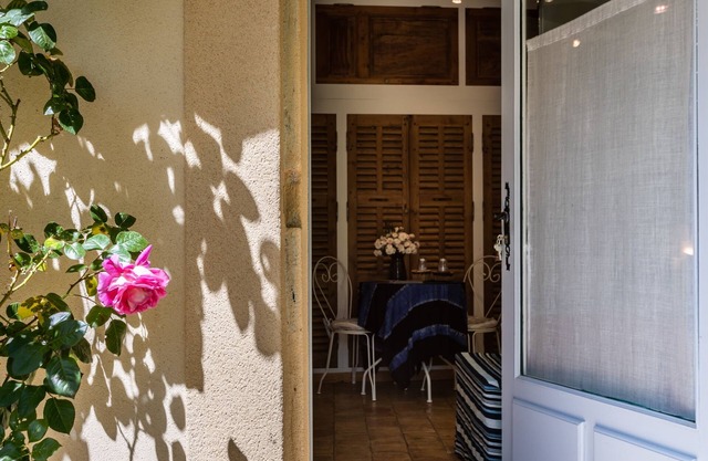 Air-conditioned B&B Provence Quiet Countryside Swimming pool Private SPA