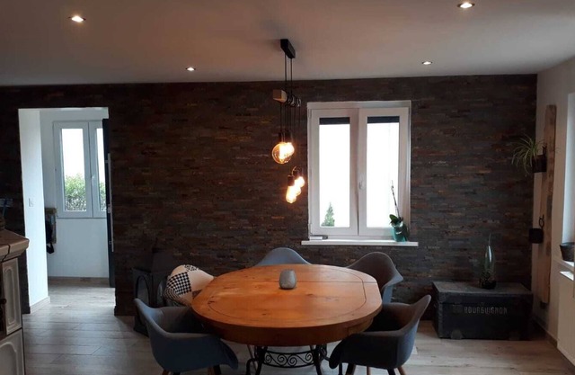 Air-conditioned house, Centre Alsace, close to amenities, swimming pool