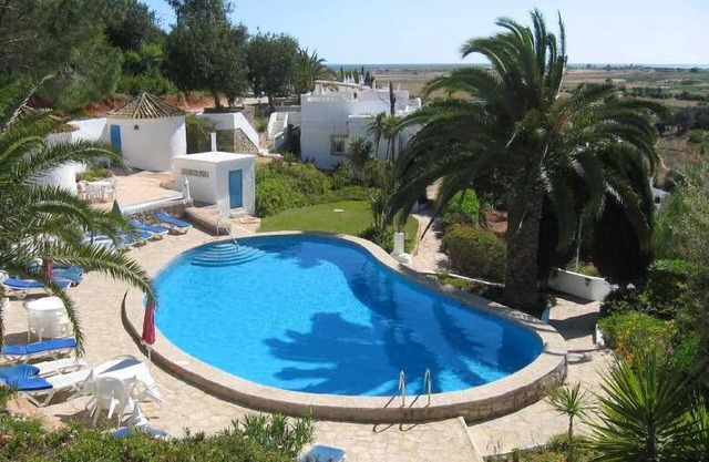 Air Conditioned Villa On Small Development Set In 24 Acres