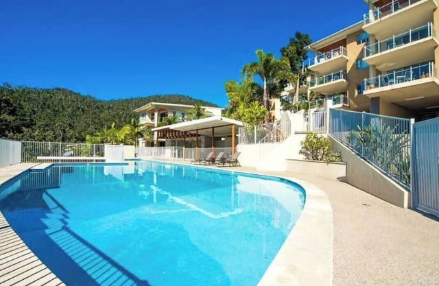 Airlie Summit Ocean Retreat